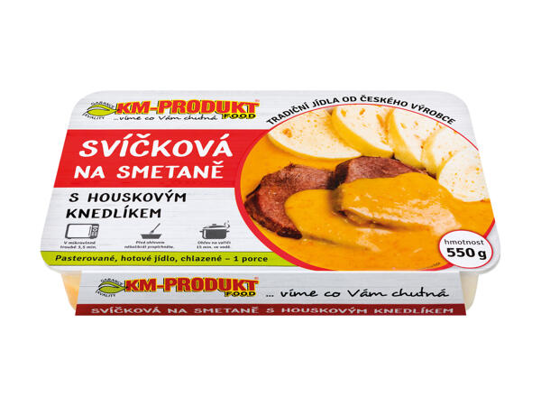 SVÍČKOVÁ NA SMETANĚ S HOUSKOVÝM KNEDLÍKEM