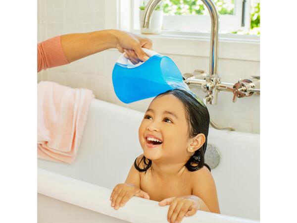 Bath Rinser / Wind Up Swimming Penguin