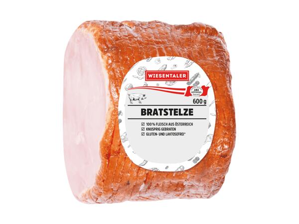Altwiener Bratstelze im Ganzen