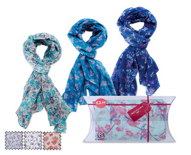 Ladies' Mother's Day Scarf