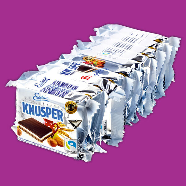 Knusperschnitten mit Haselnusscreme